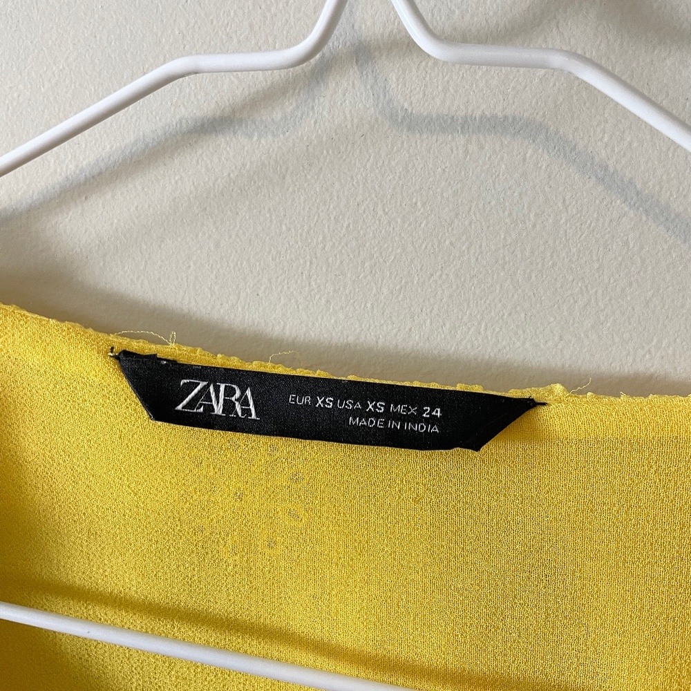 Zara Yellow Blouse with Frills - Picture 3 of 3